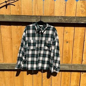 Main strip‎ women's plaid button up long sleeve, top size large